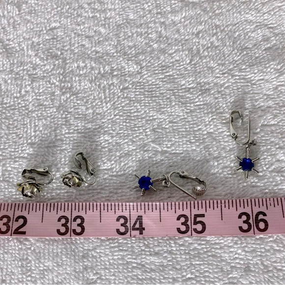 Vintage Silver Tone  Rose & Silver Tone Blue Star Clip On Earrings x2 - Picture 9 of 9